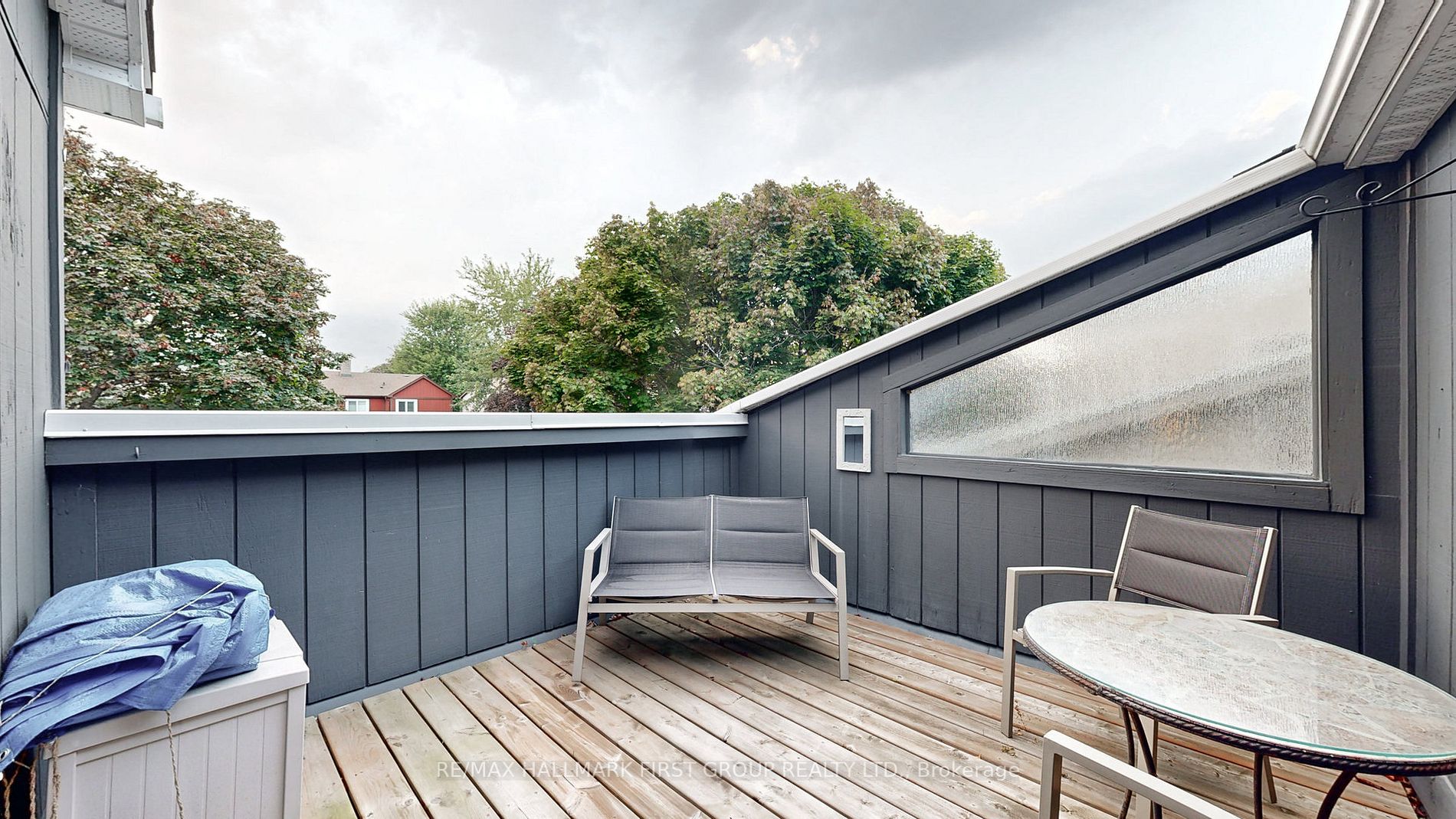 1787 Listowell Cres