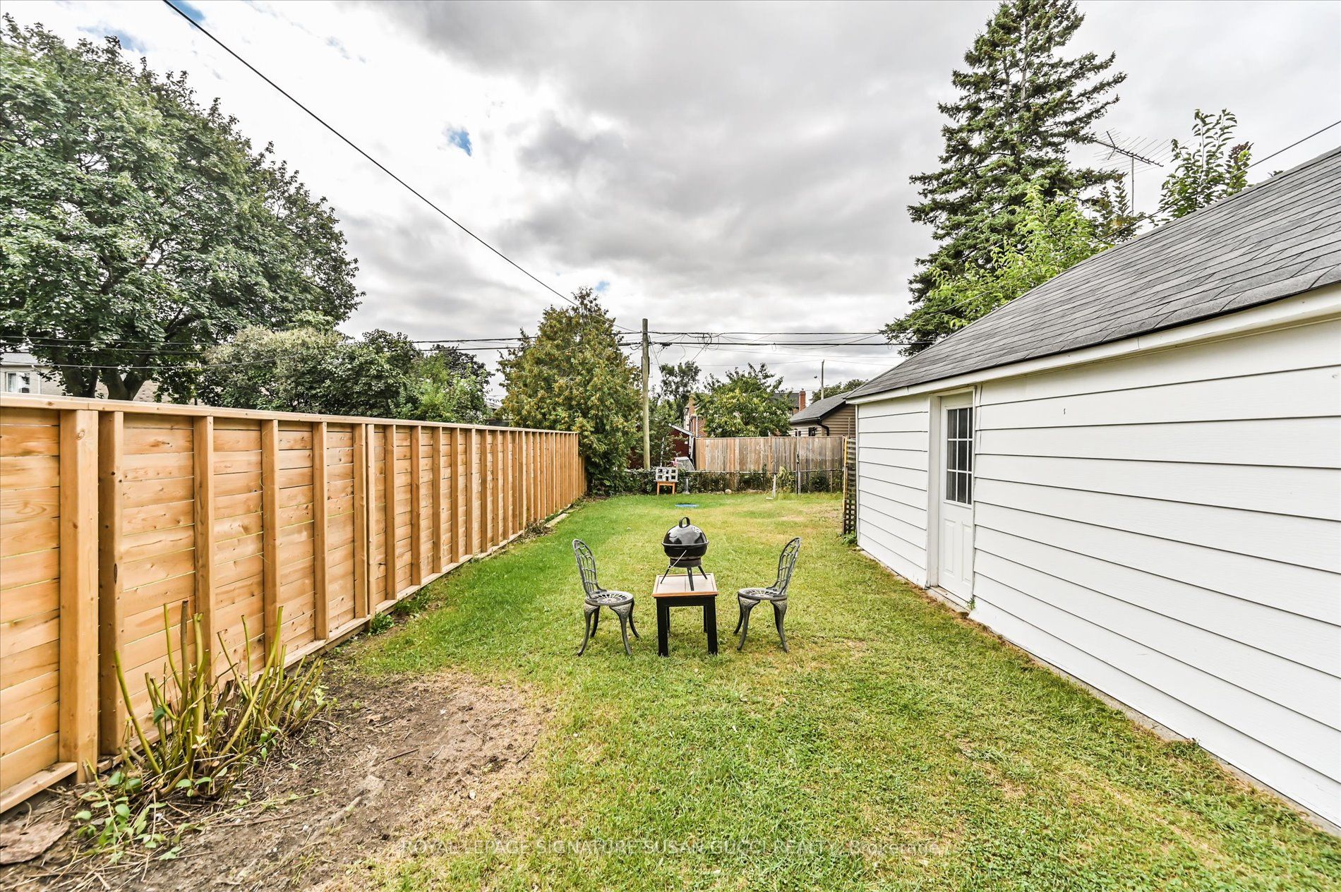 304 Linsmore Cres