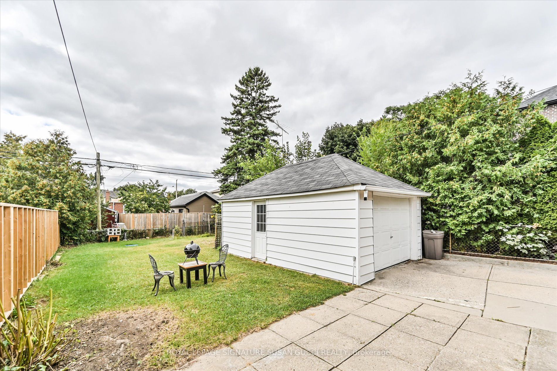 304 Linsmore Cres