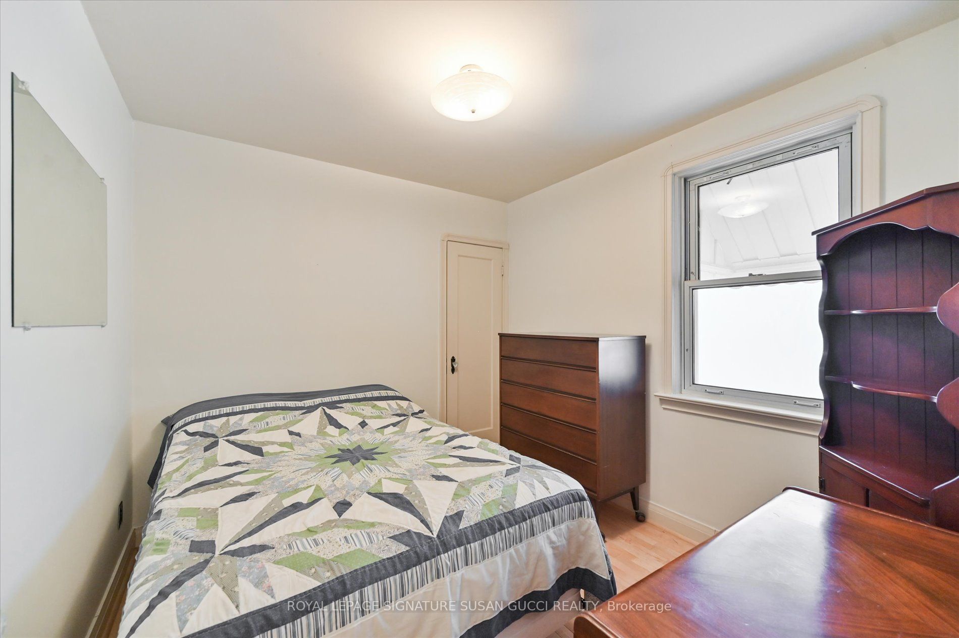 304 Linsmore Cres