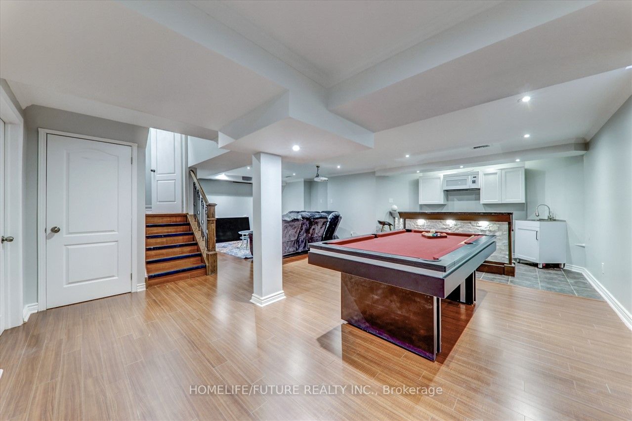 1761 Silver Maple Drive