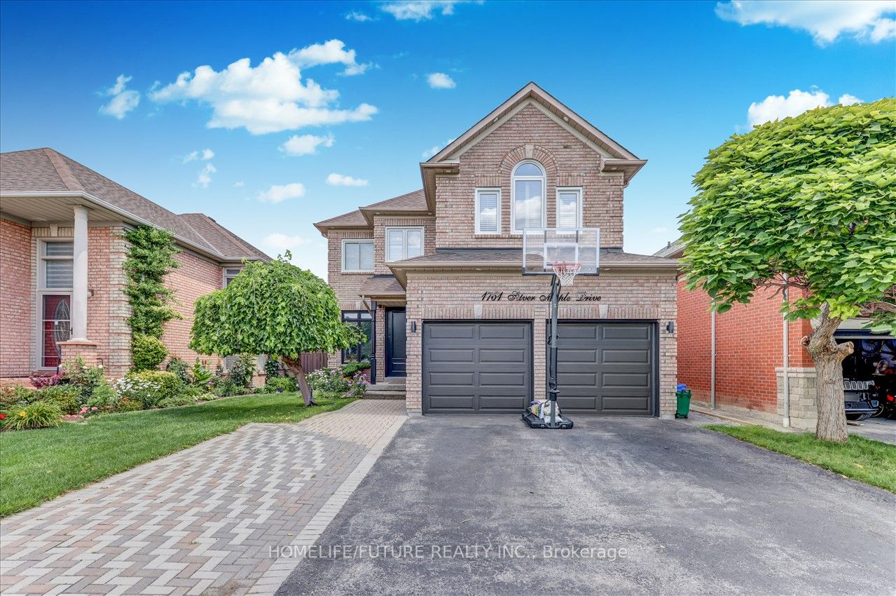 1761 Silver Maple Dr