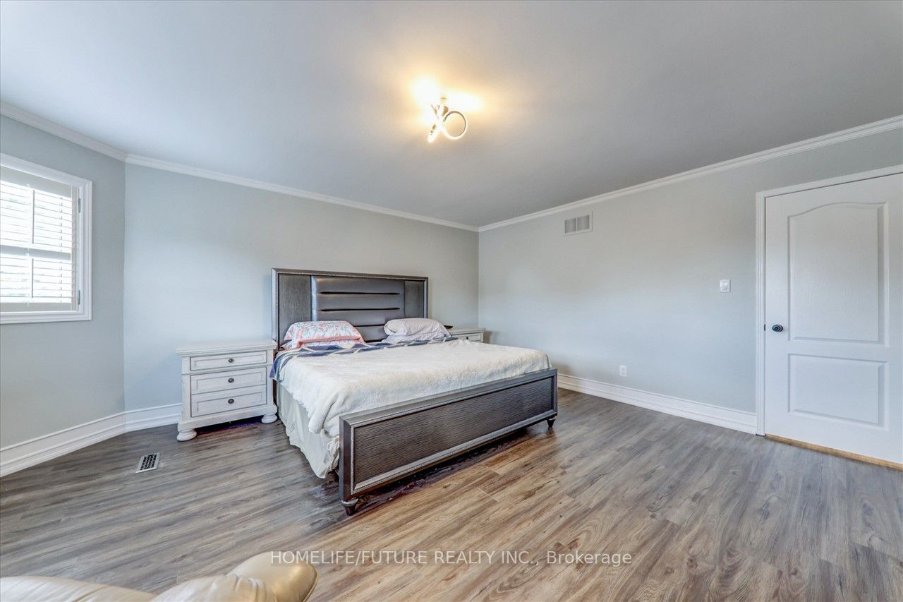1761 Silver Maple Drive