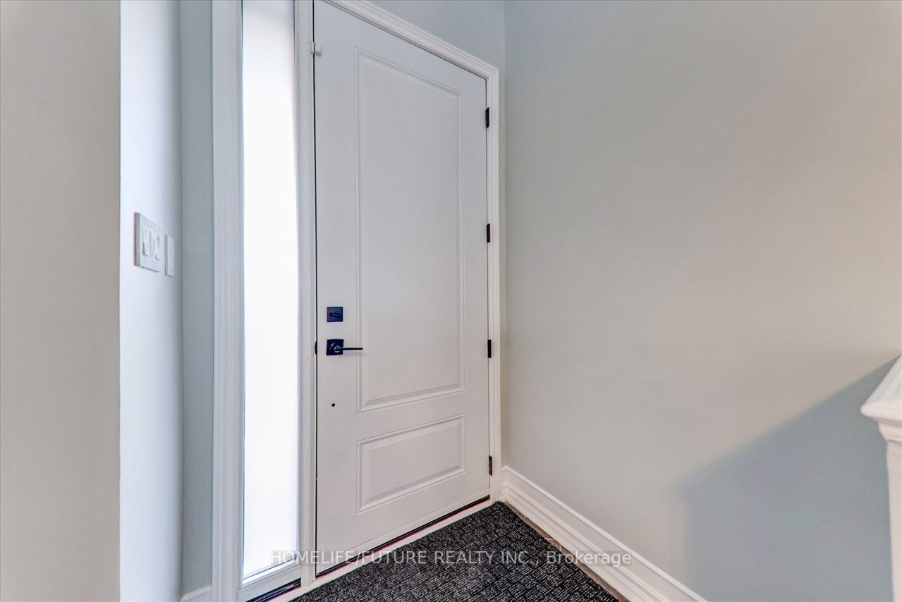 1761 Silver Maple Drive