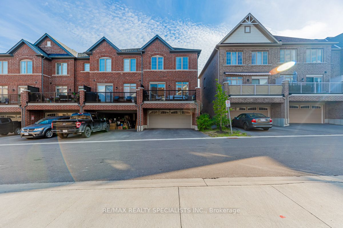 16 Aldridge Lane