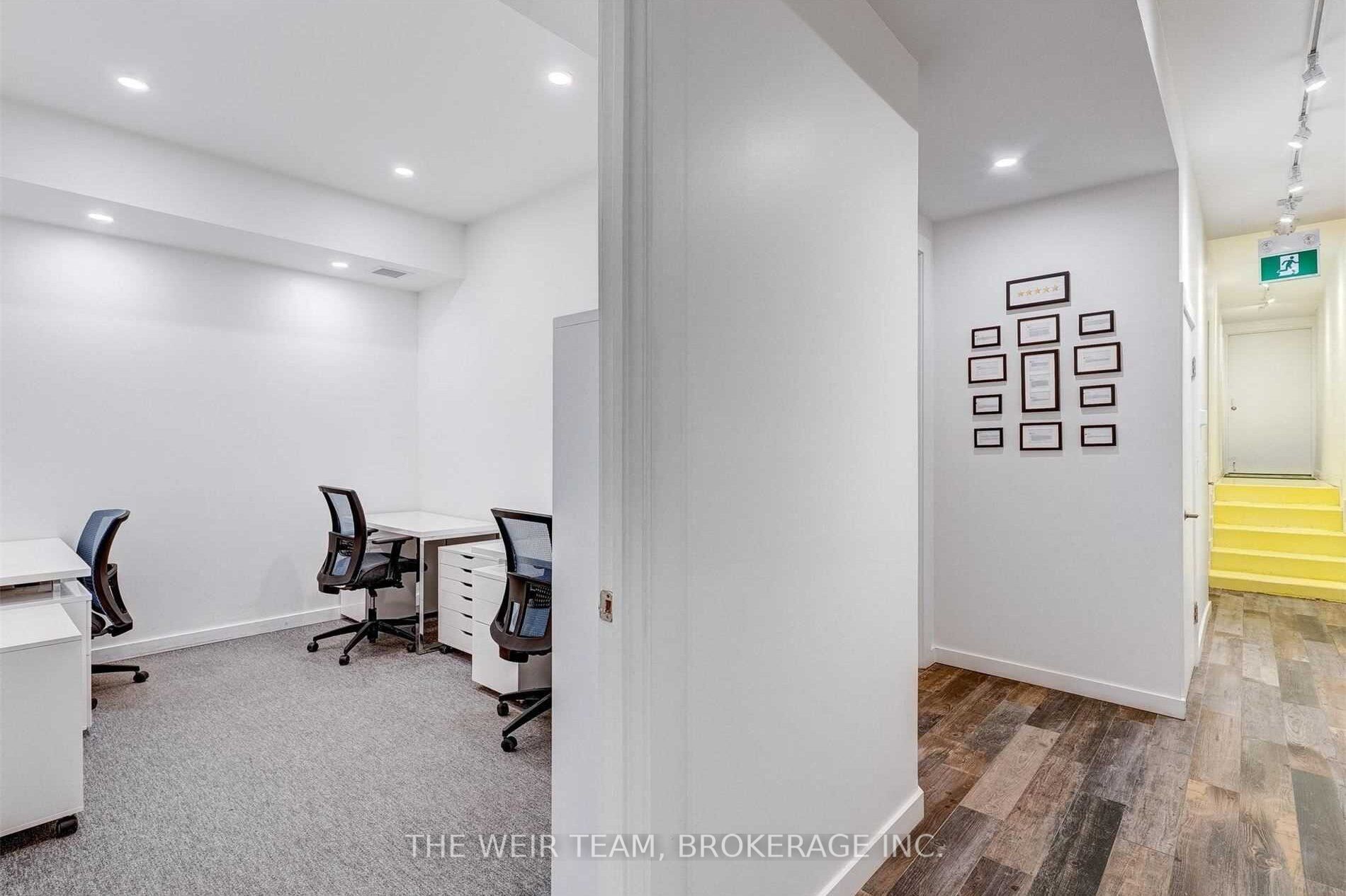 2040 Danforth Ave, #Main