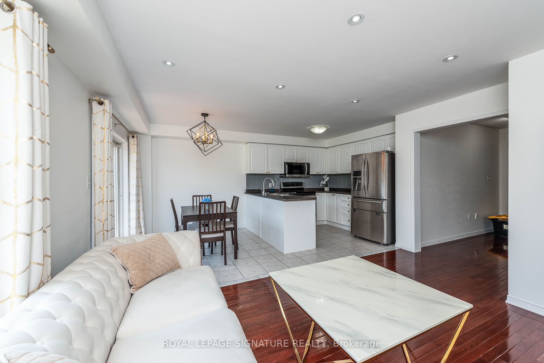 48 Carpendale Crescent