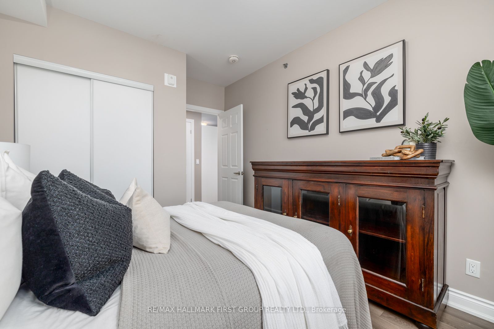 21 Brookhouse Drive, #206