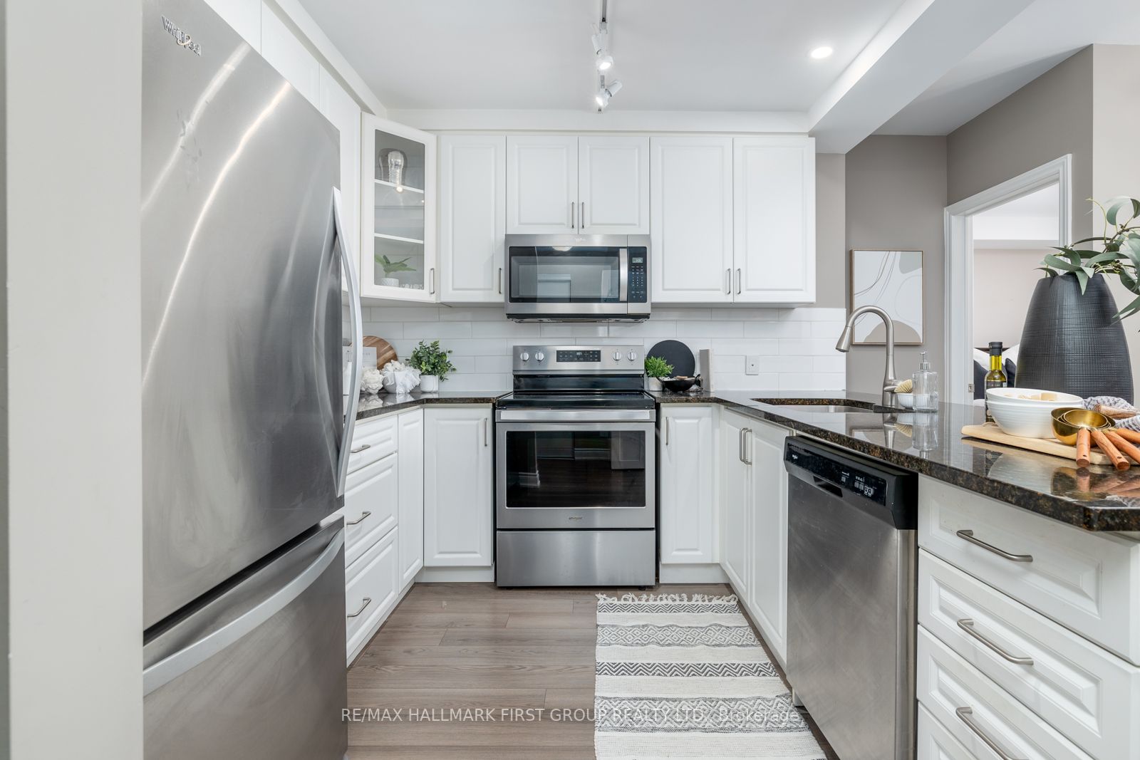 21 Brookhouse Drive, #206