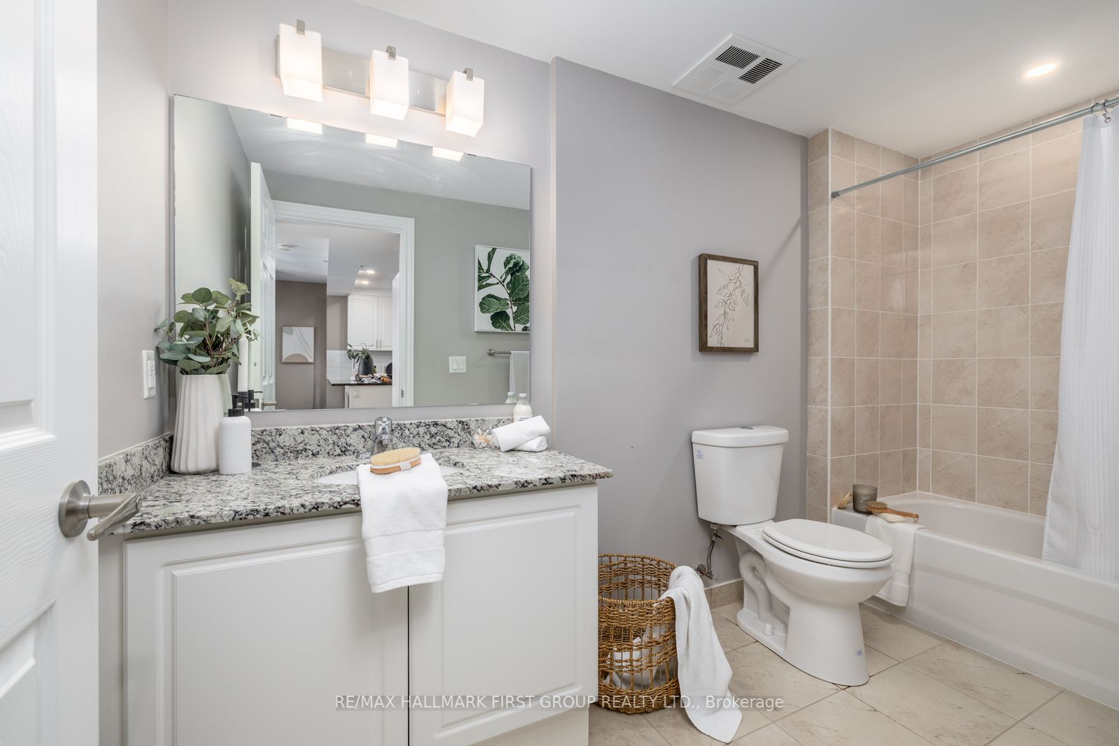 21 Brookhouse Drive, #206