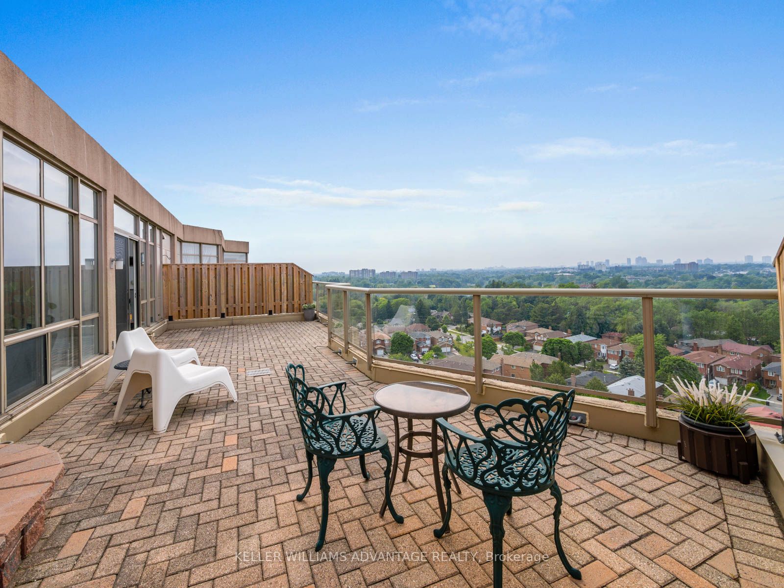 20 Guildwood Pkwy, #Ph 15