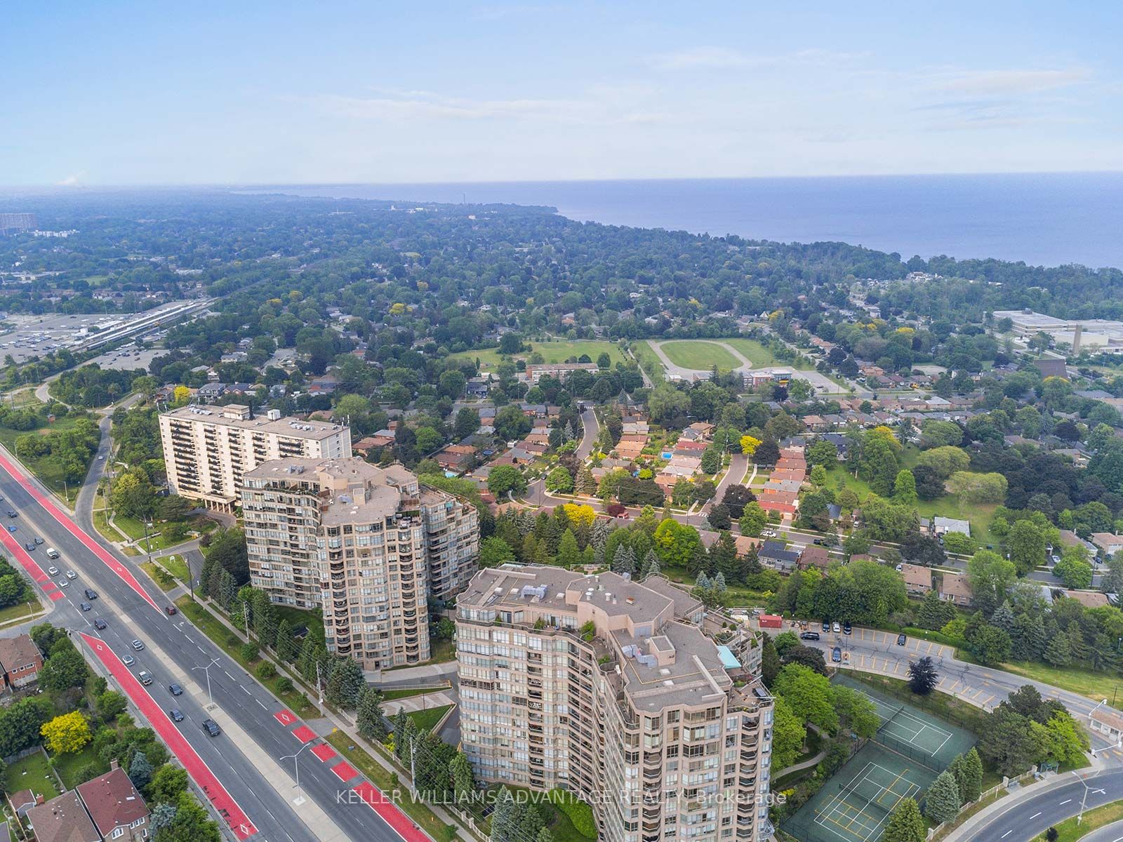 20 Guildwood Pkwy, #Ph 15