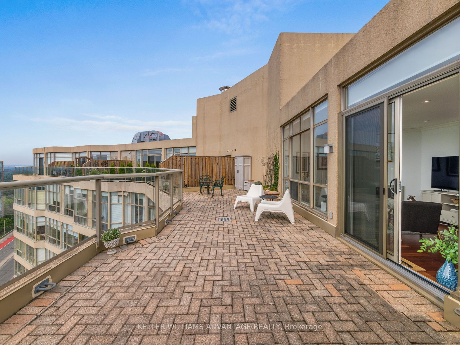 20 Guildwood Pkwy, #Ph 15
