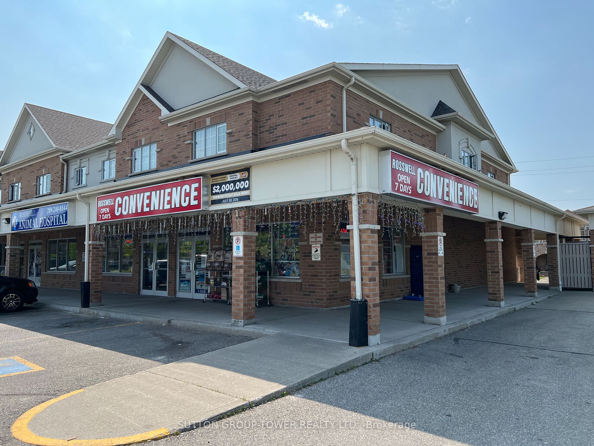 15 Rosswell Dr, #1