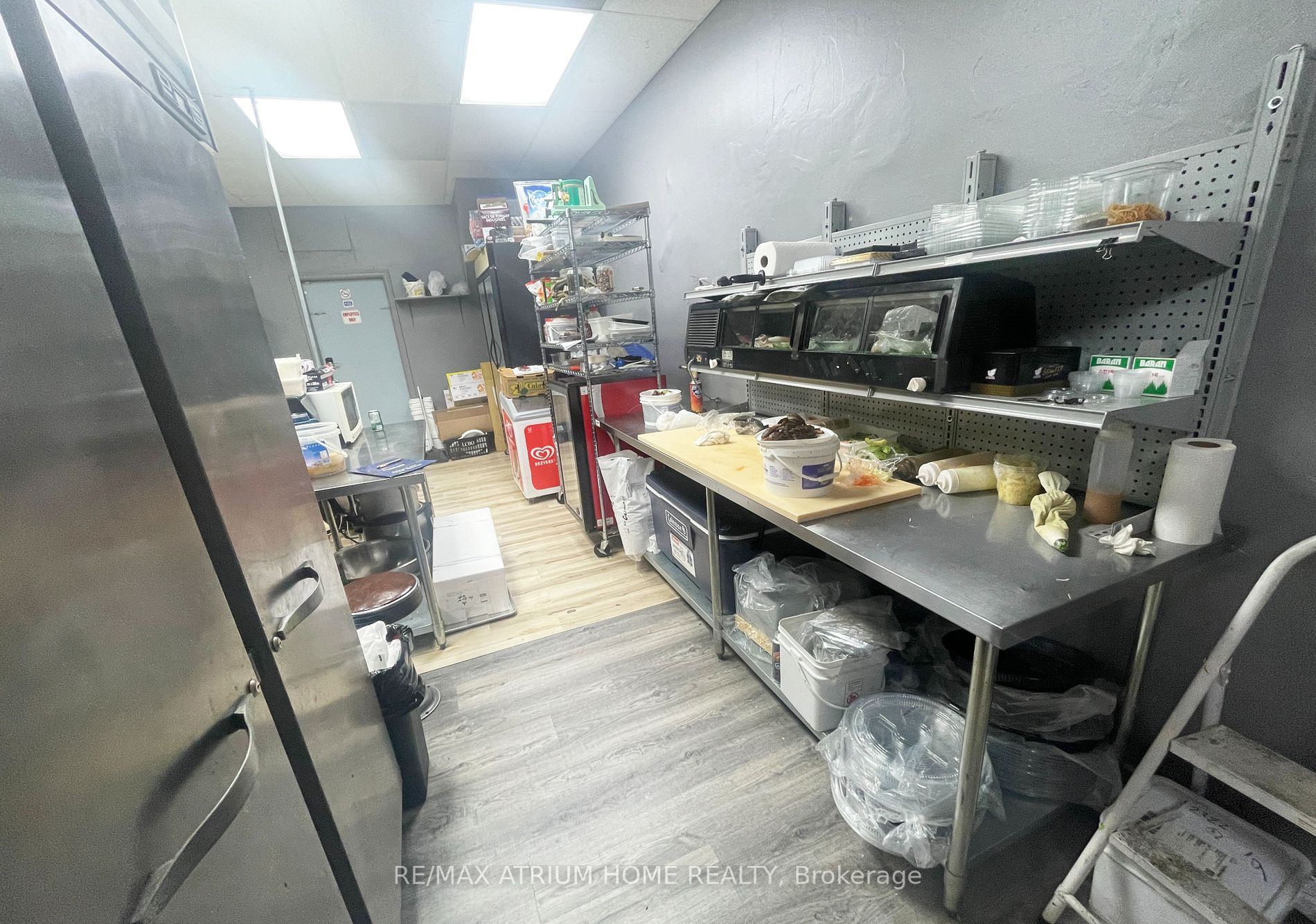 973 Coxwell Ave