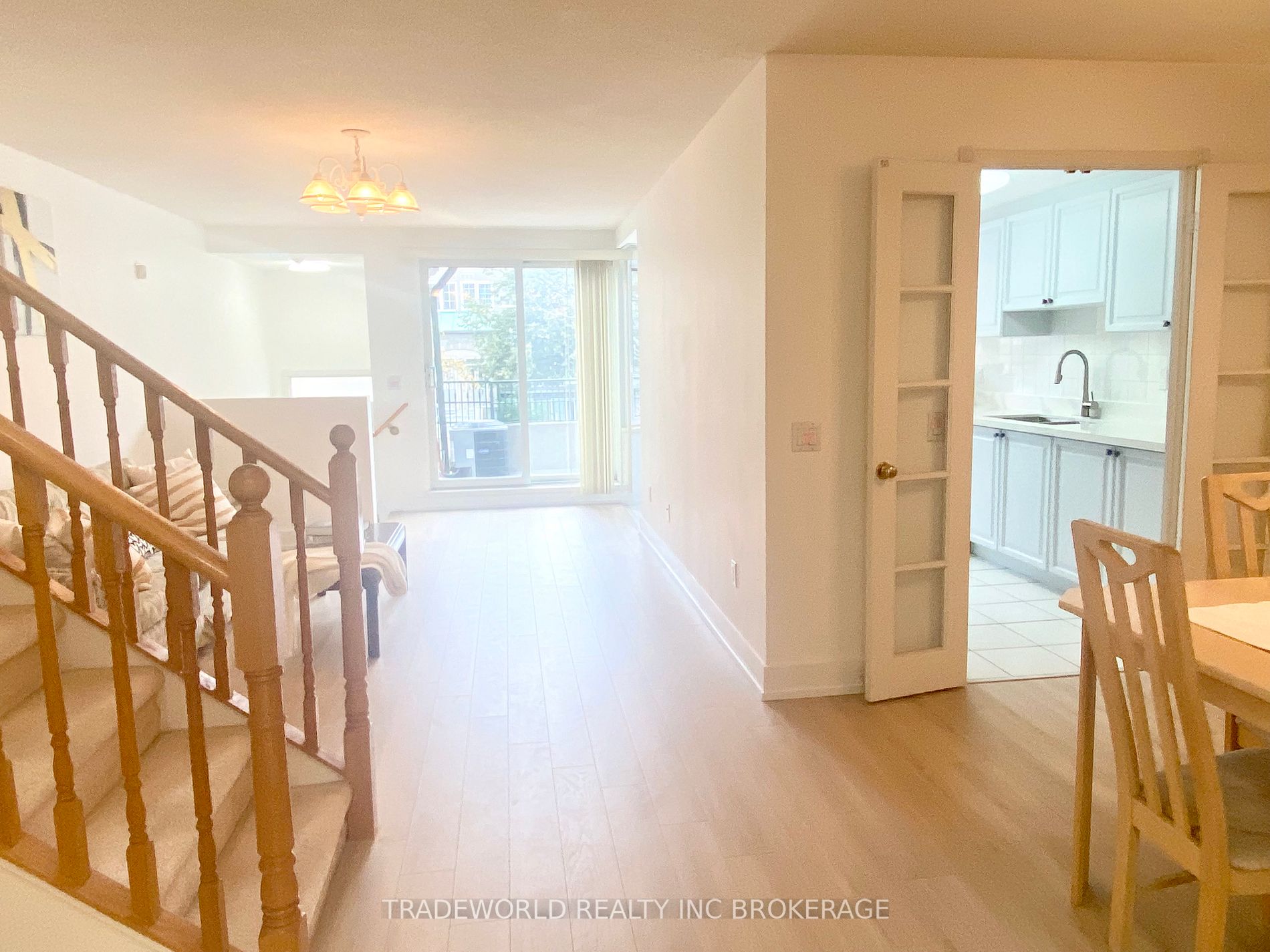 188 Bonis Ave, #Th210