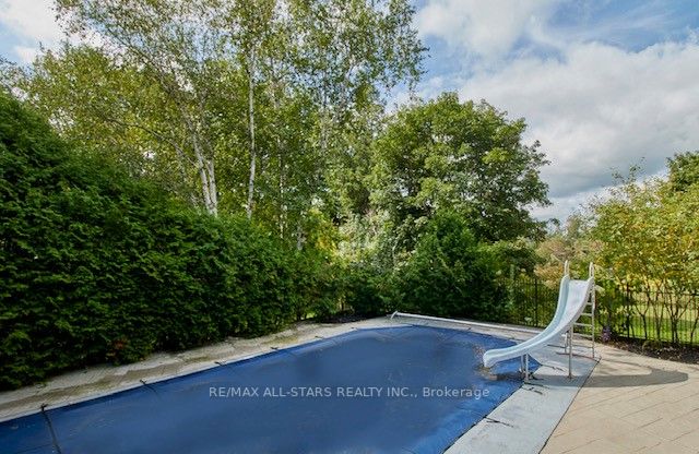 14170 Old Simcoe Rd