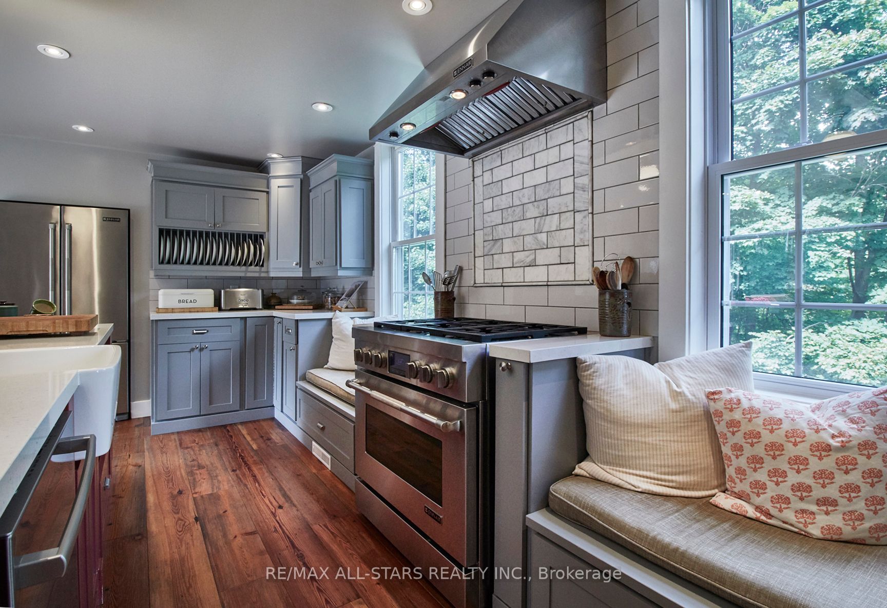 14170 Old Simcoe Rd