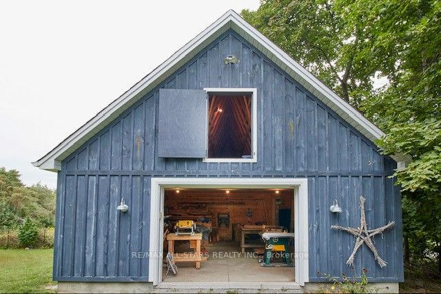 14170 Old Simcoe Rd