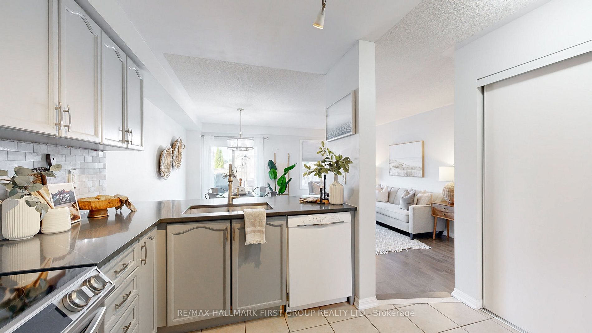 18 Annisson Crt