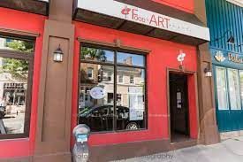 107 Dundas St W, #105
