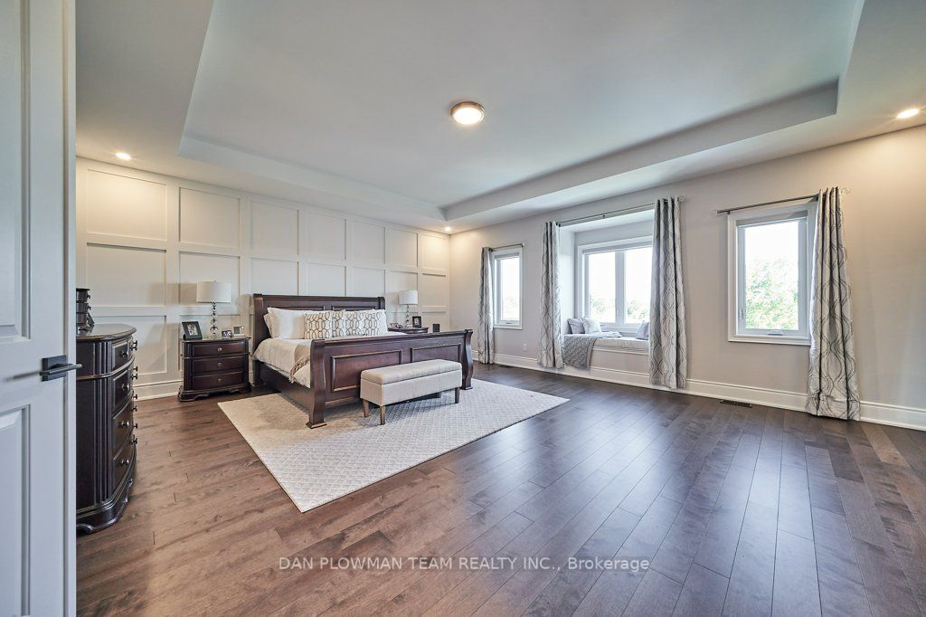 505 King Ave E