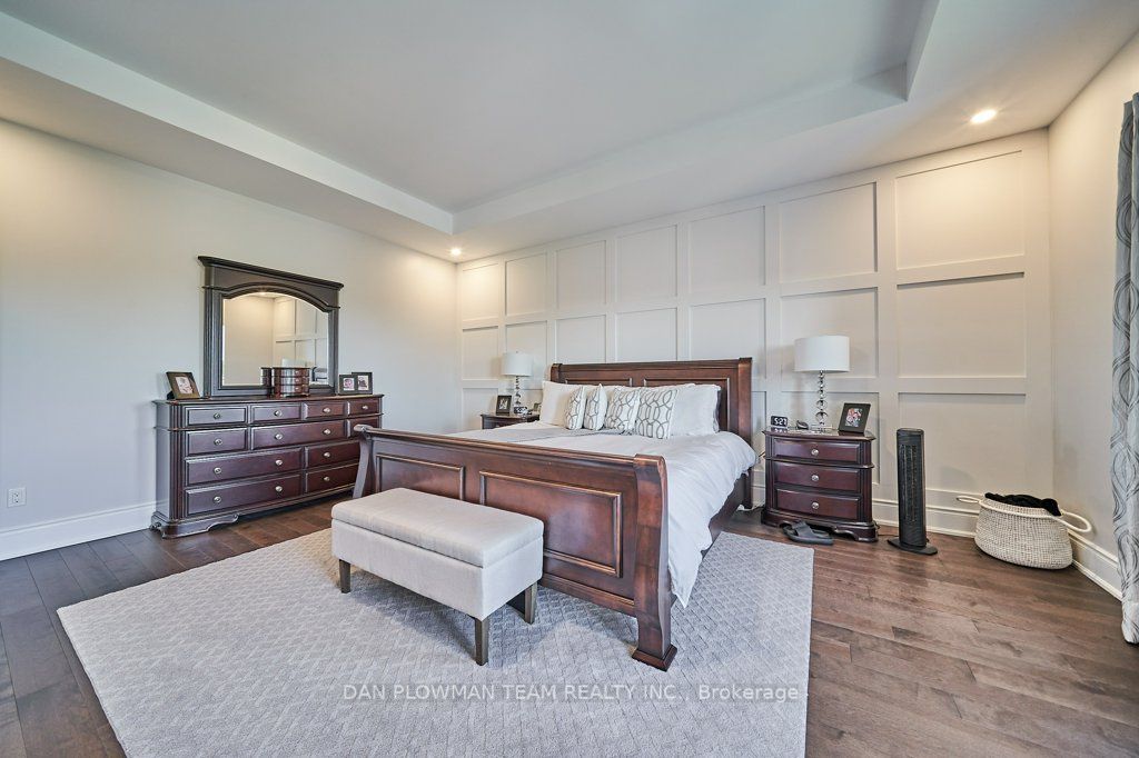505 King Ave E