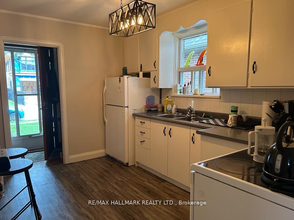 191 Parkview Hill Cres