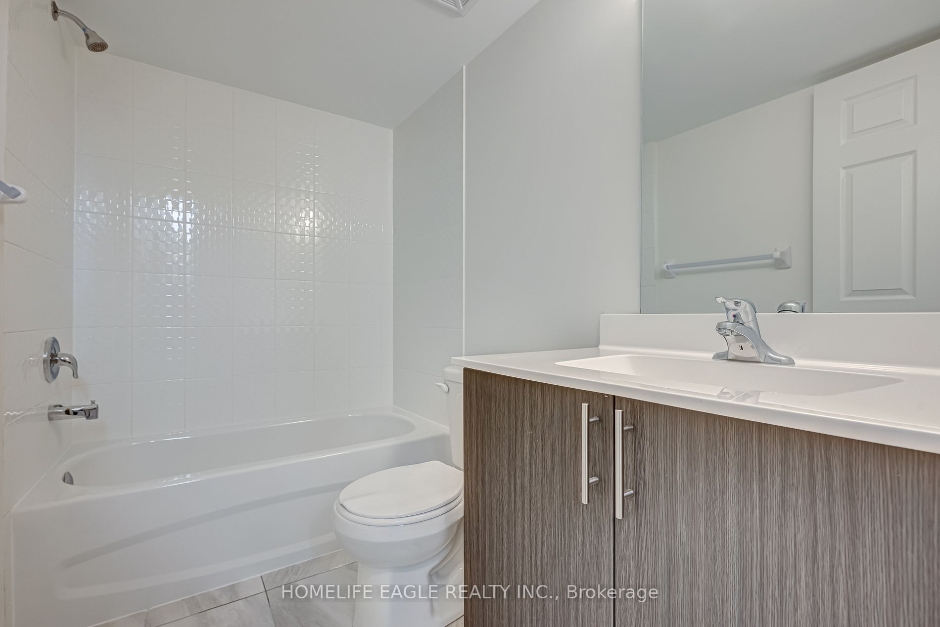 8825 Sheppard Avenue E, #311