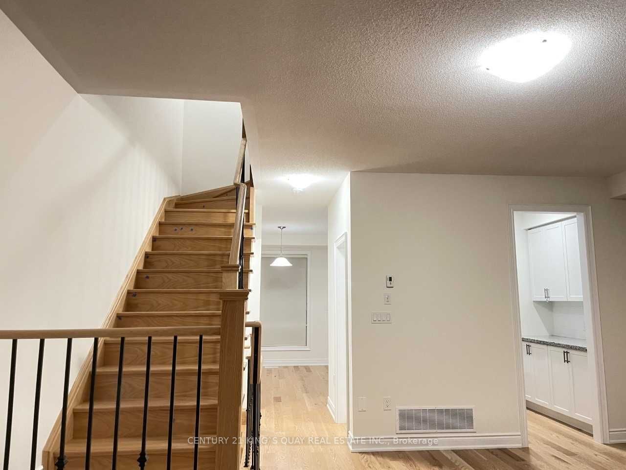 38 Lake Trail Way