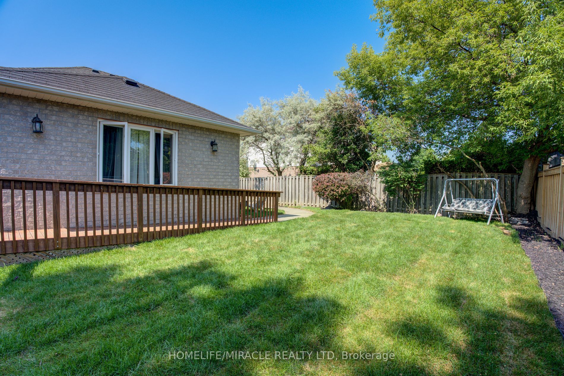 113 Meadowview Blvd