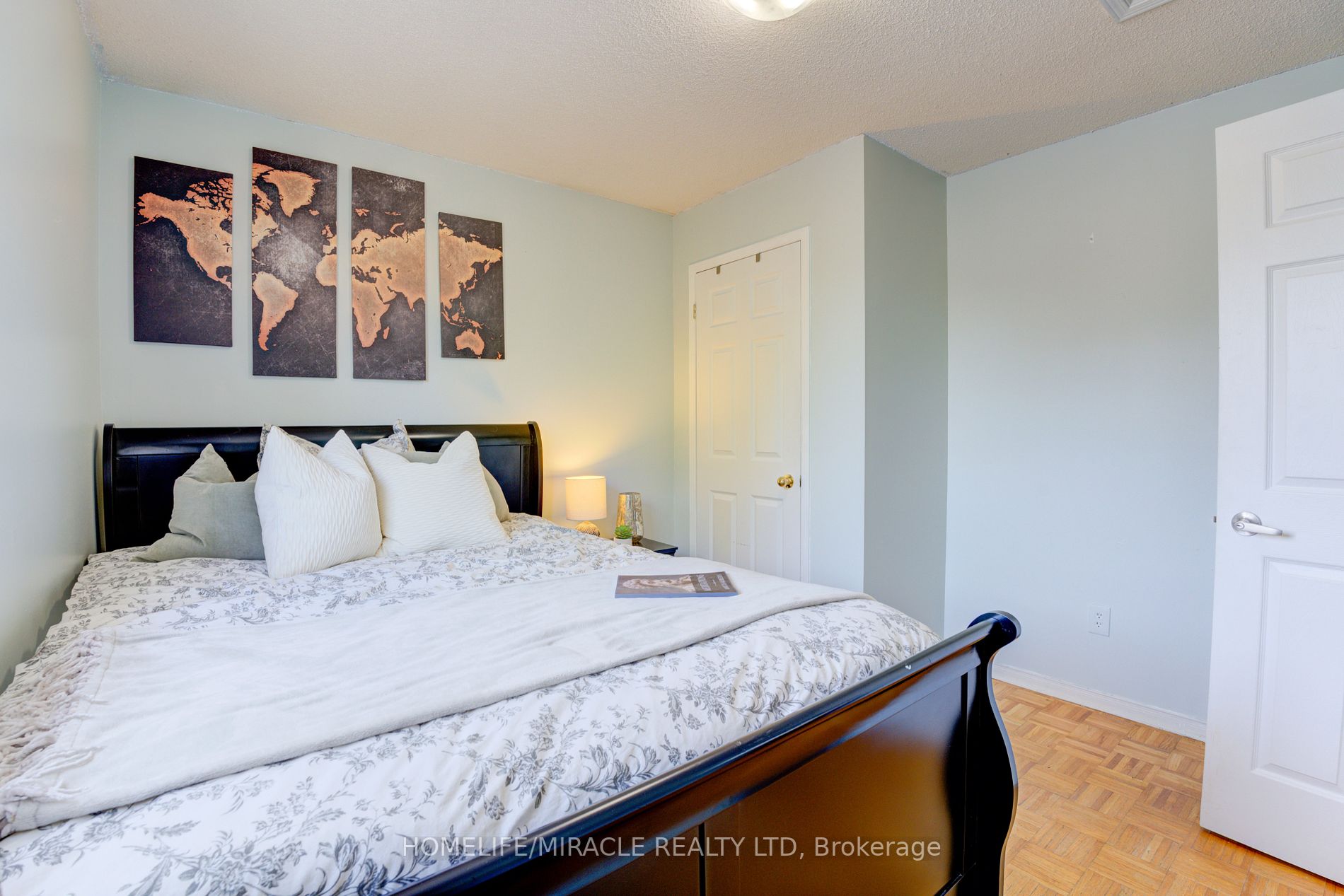 113 Meadowview Blvd