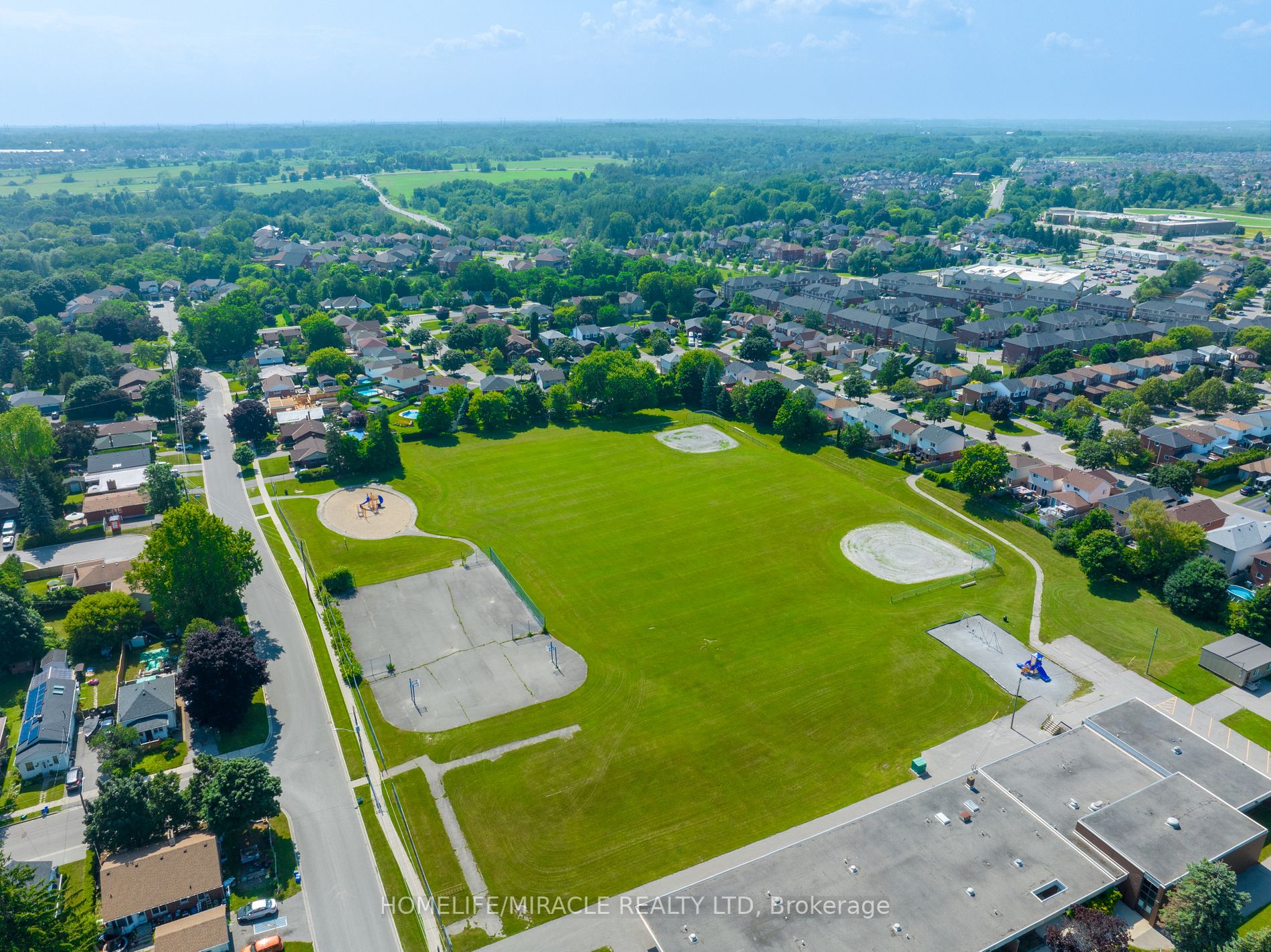 113 Meadowview Blvd