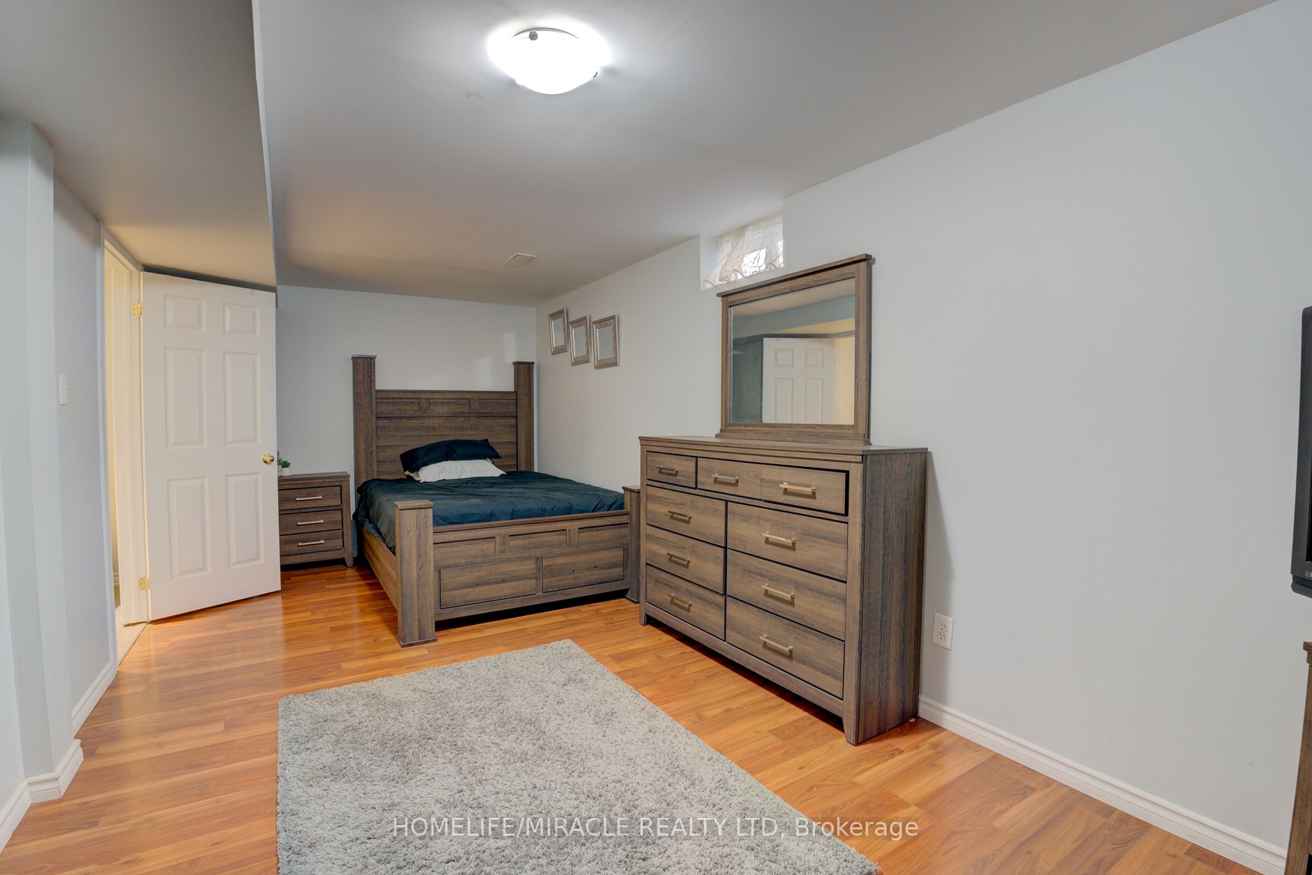 113 Meadowview Blvd