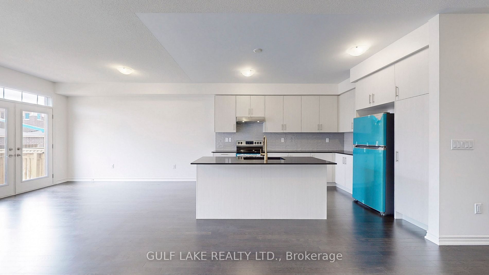 15 Floodgate Rd