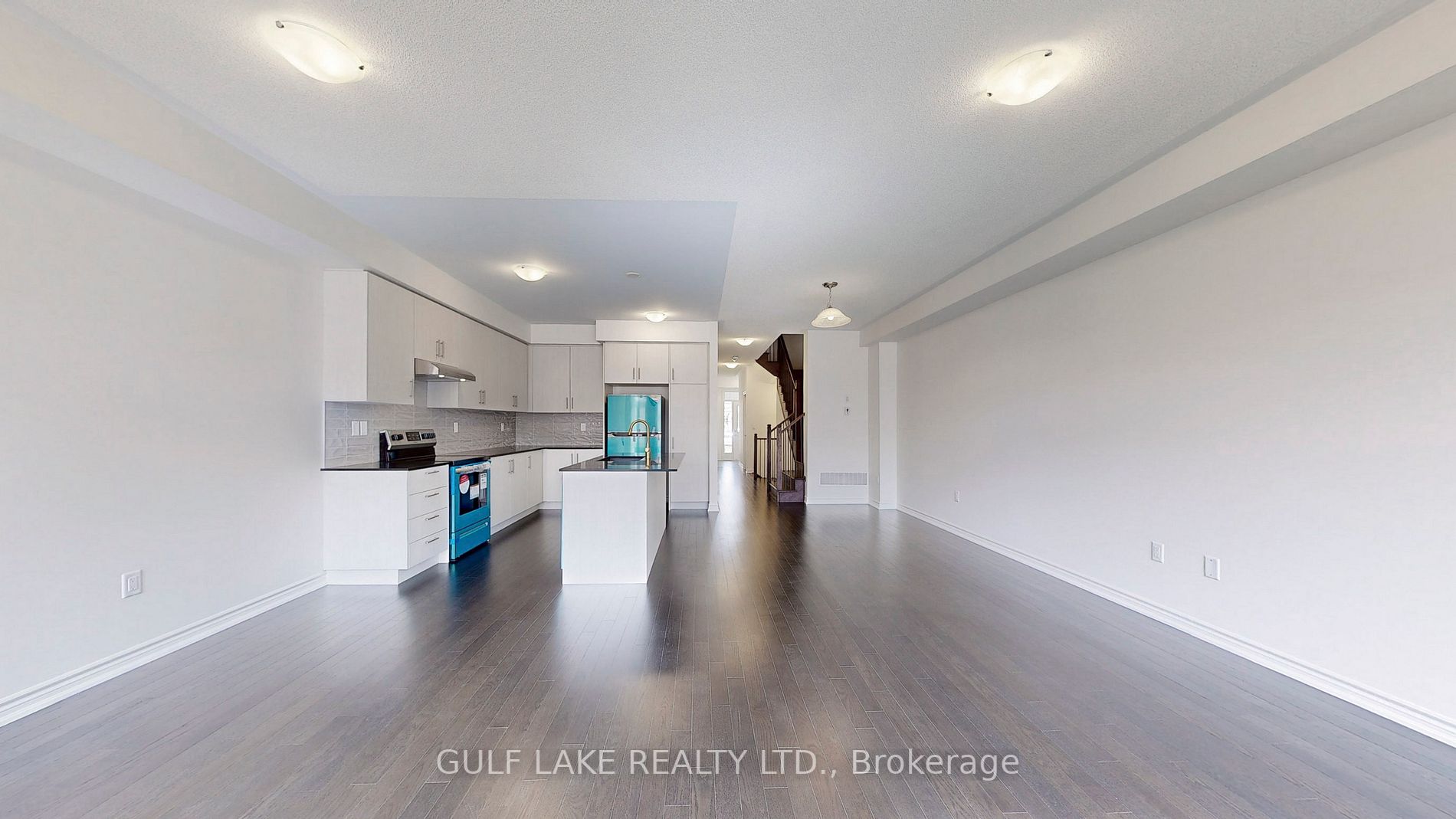 15 Floodgate Rd