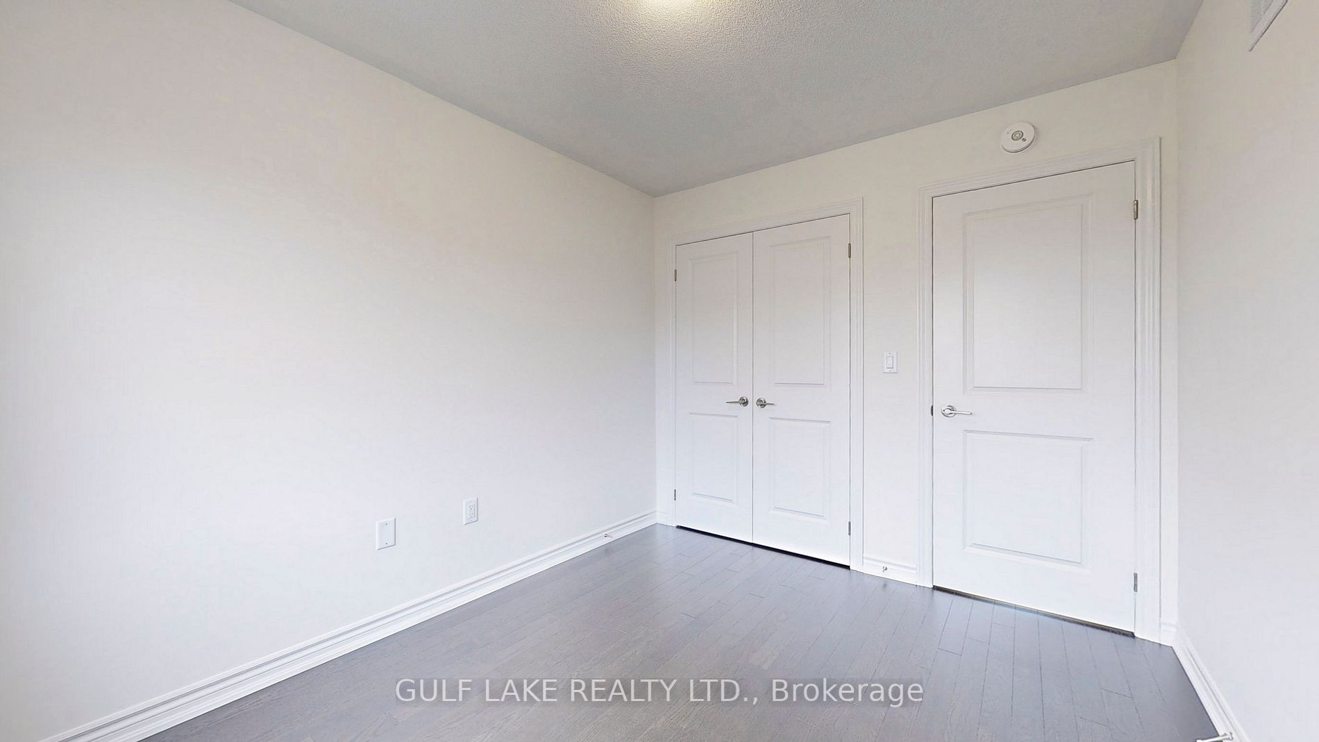 15 Floodgate Rd