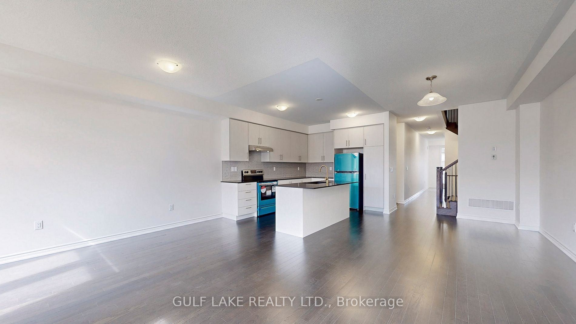 15 Floodgate Rd