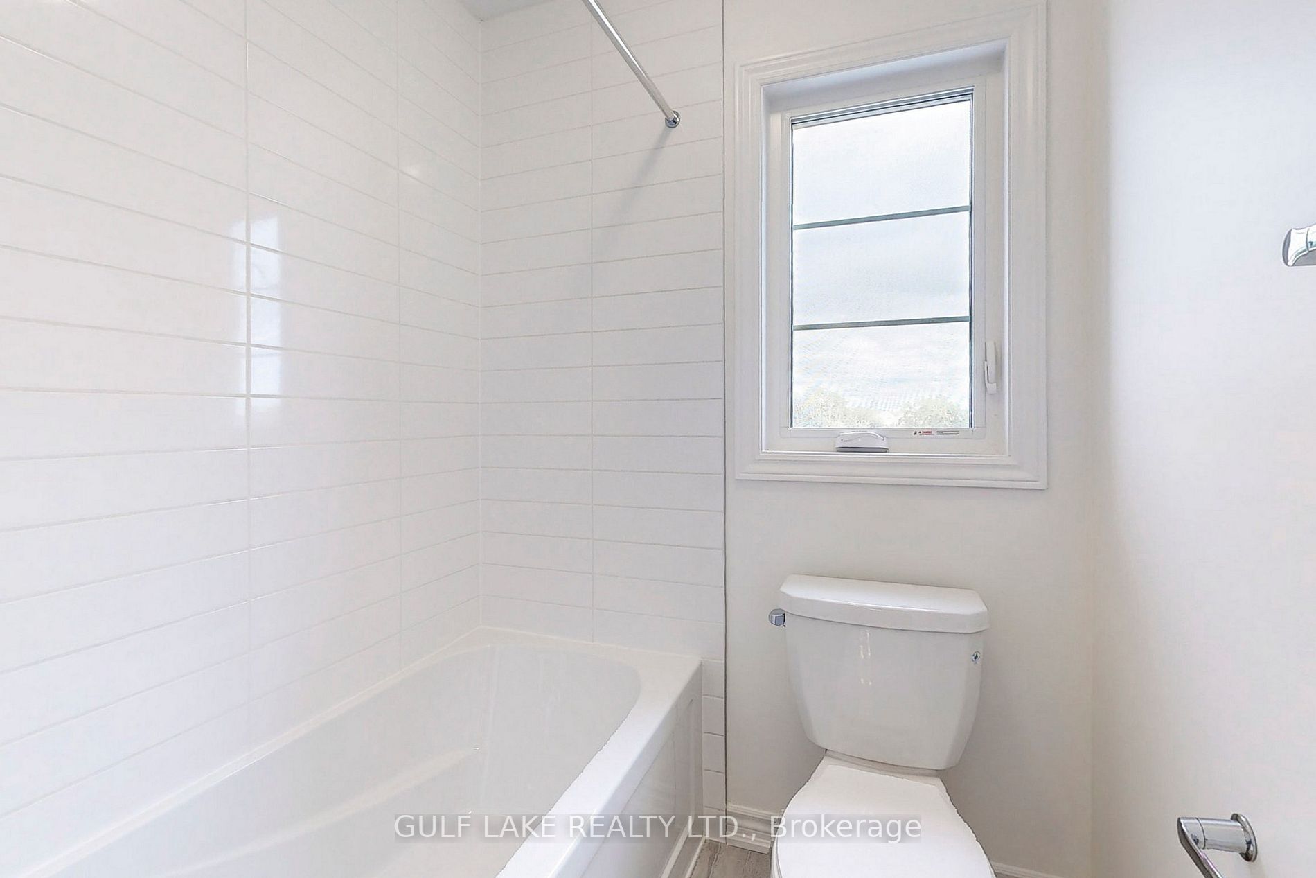 422 Coronation Rd