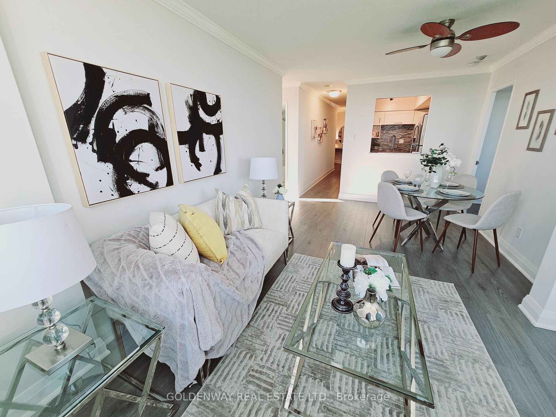 2 Westney Rd N, #1204