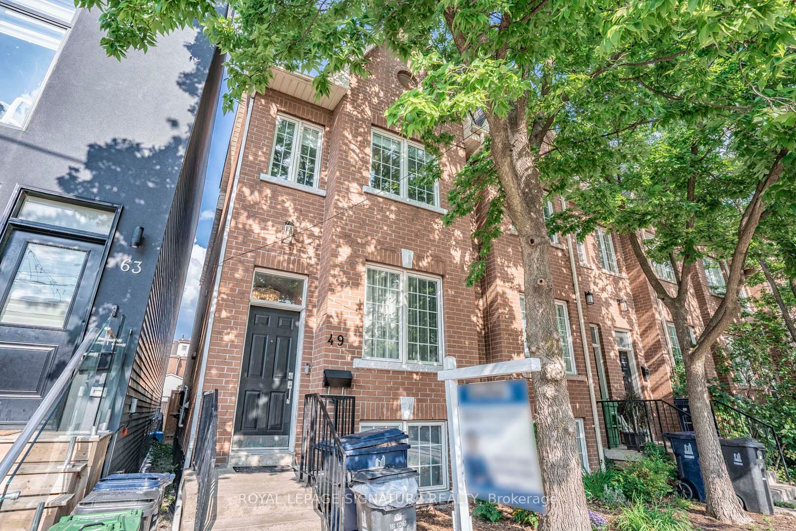 49 Leslie Street