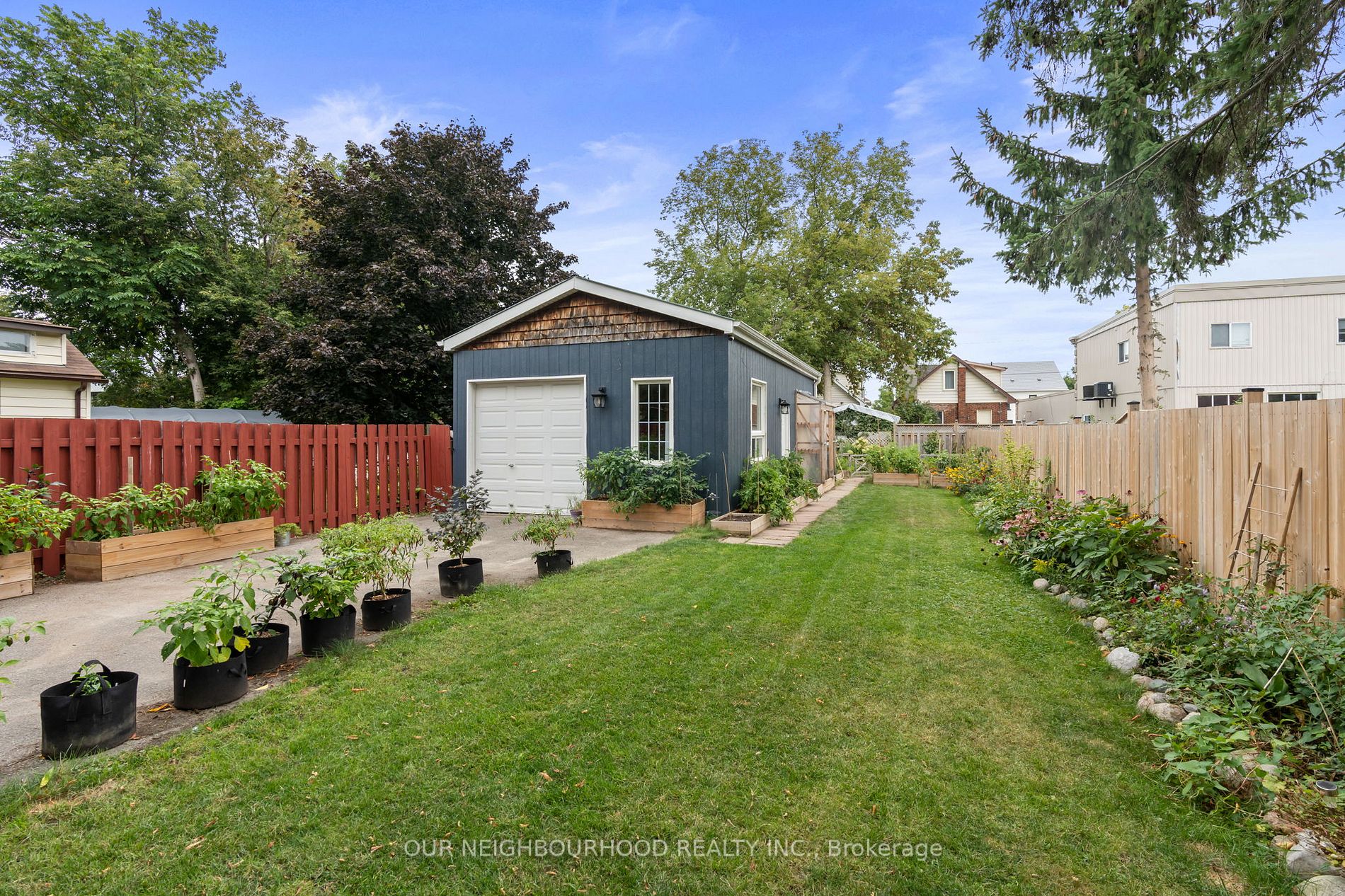 59 Burk St