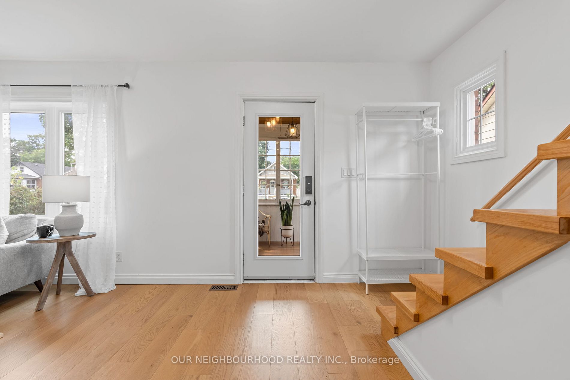 59 Burk St