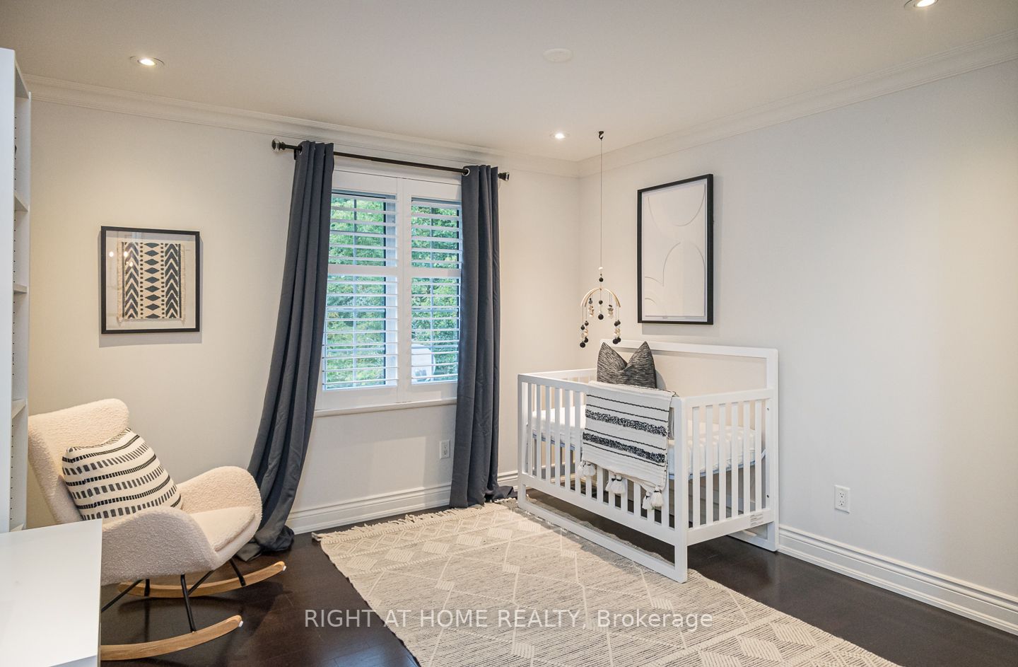 20 Glenlaura Cres