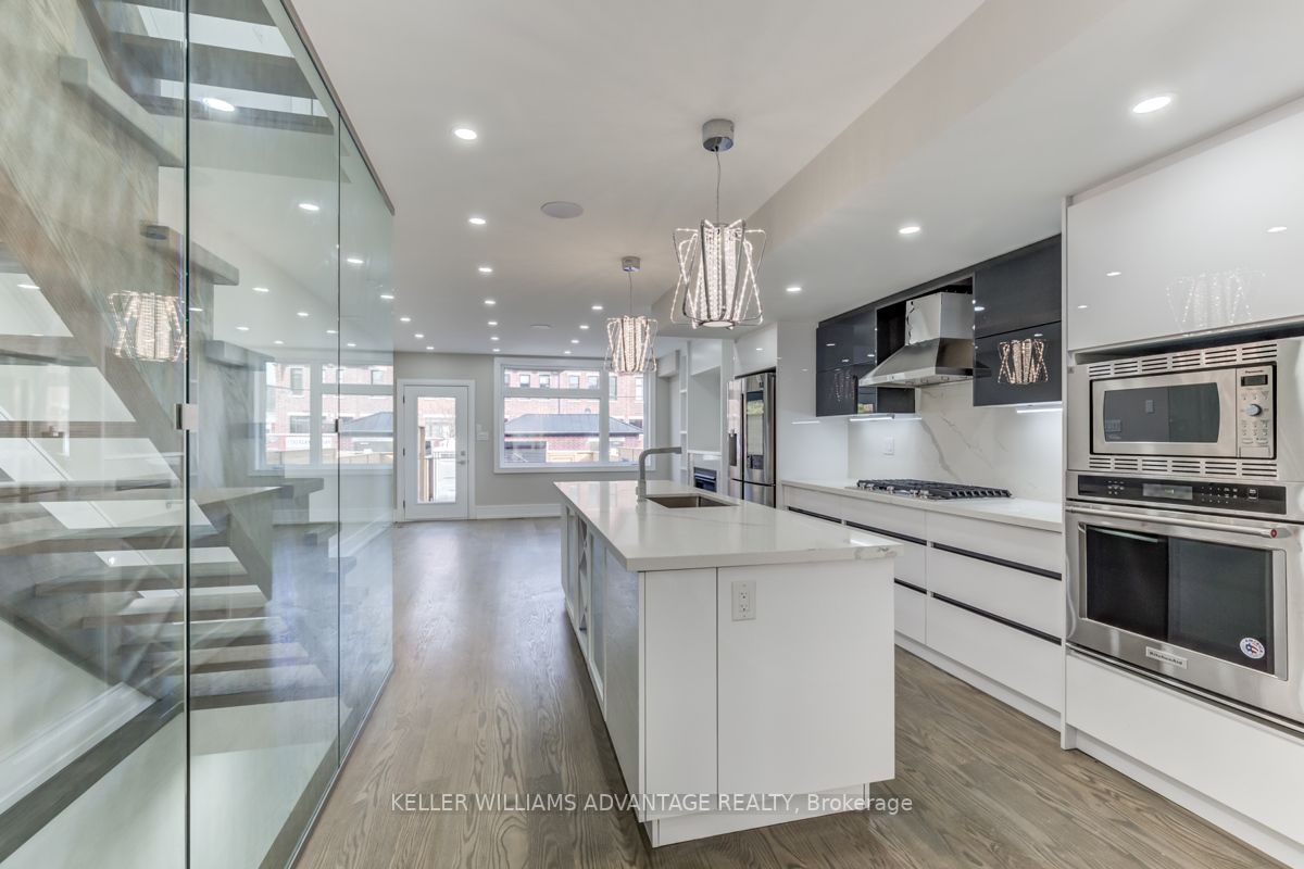 35 Hamilton St