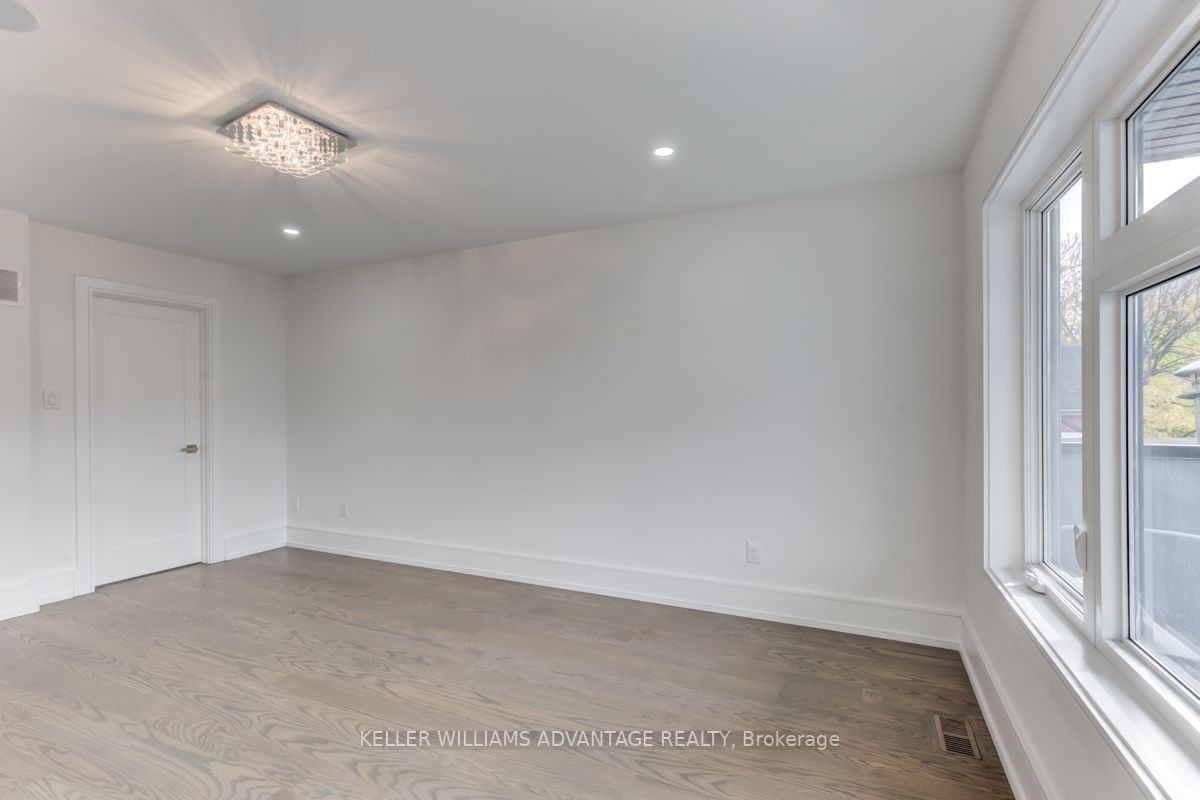 35 Hamilton St