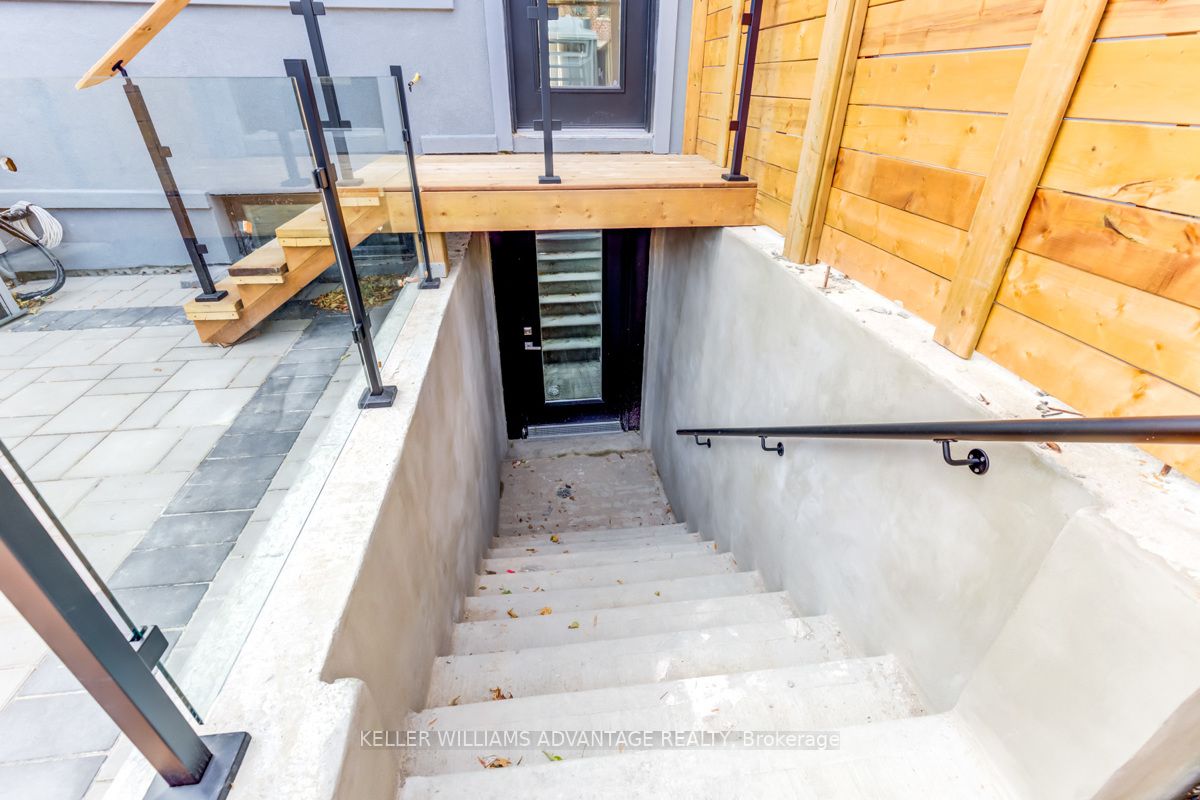 35 Hamilton St