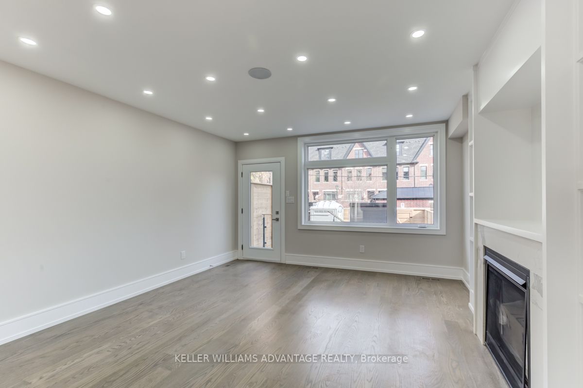 35 Hamilton St