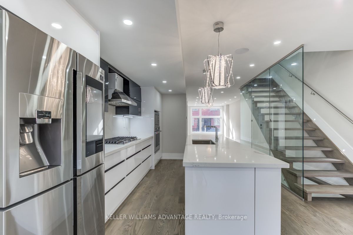 35 Hamilton St