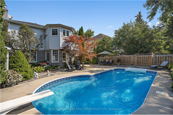 112 Mcquay Blvd, Whitby